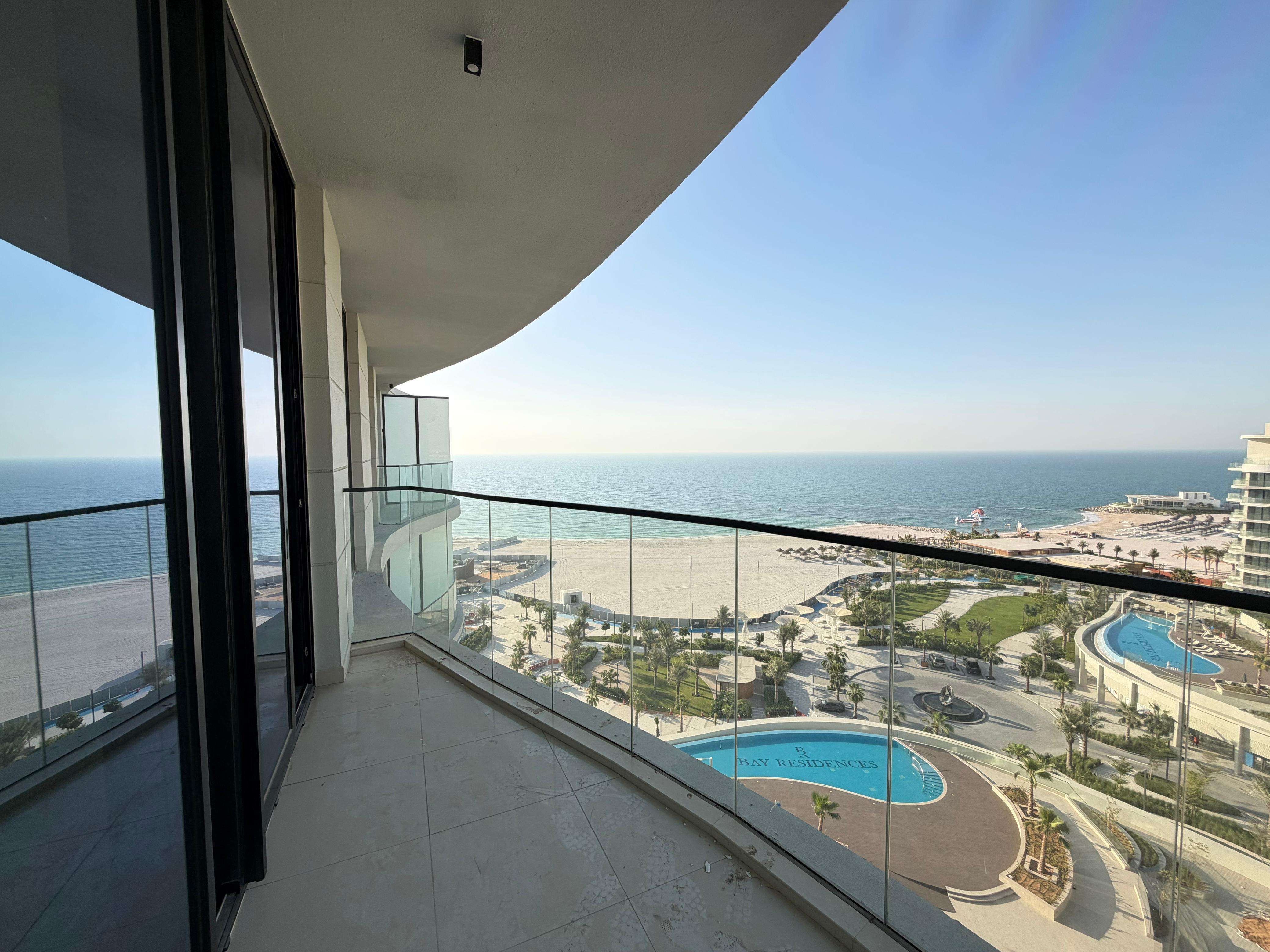 1-Bedroom Apartment for Rent | Highest Floor | Sea View